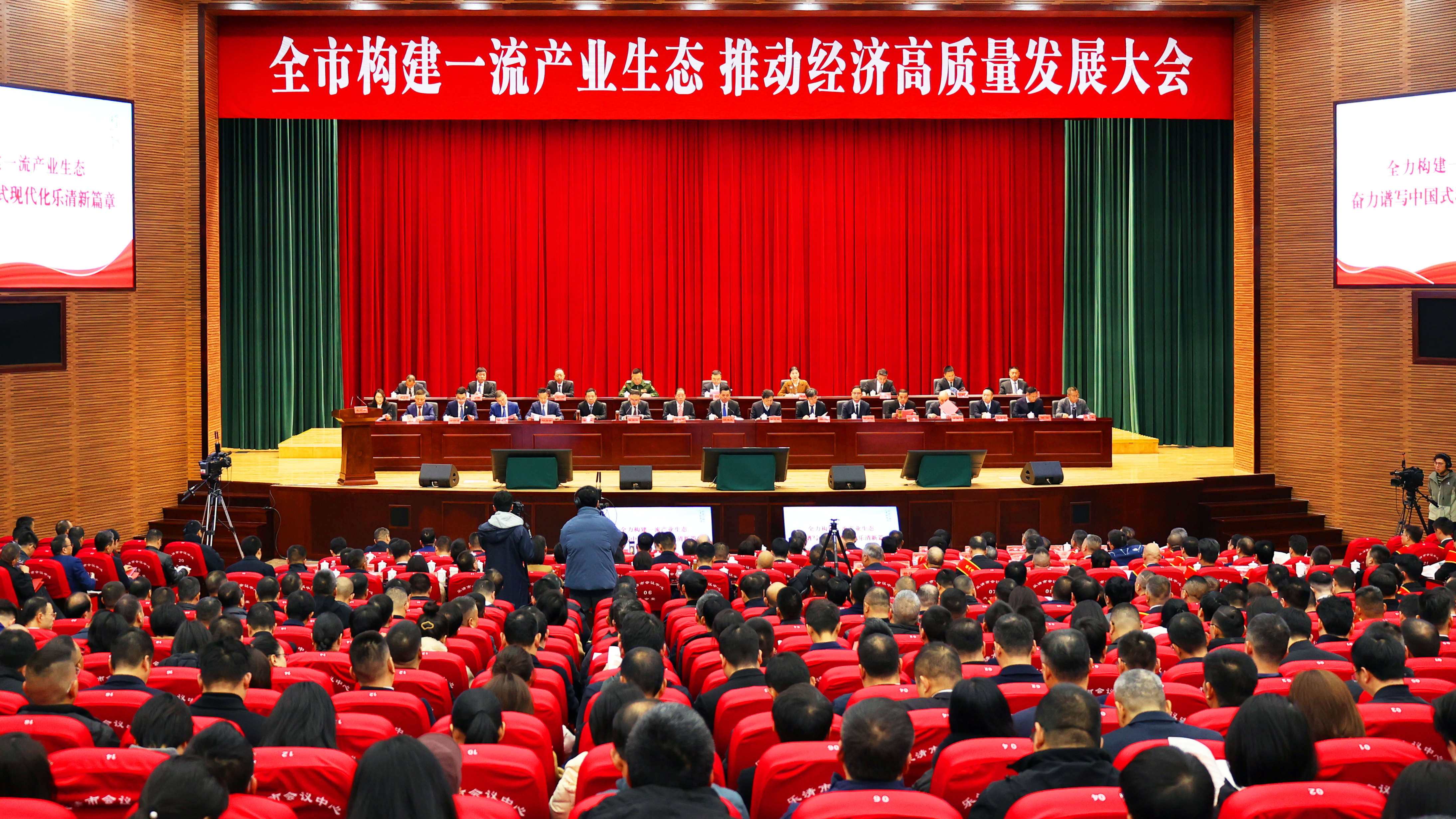 开门捷报！正点游戏获多项“热辣滚烫”大奖